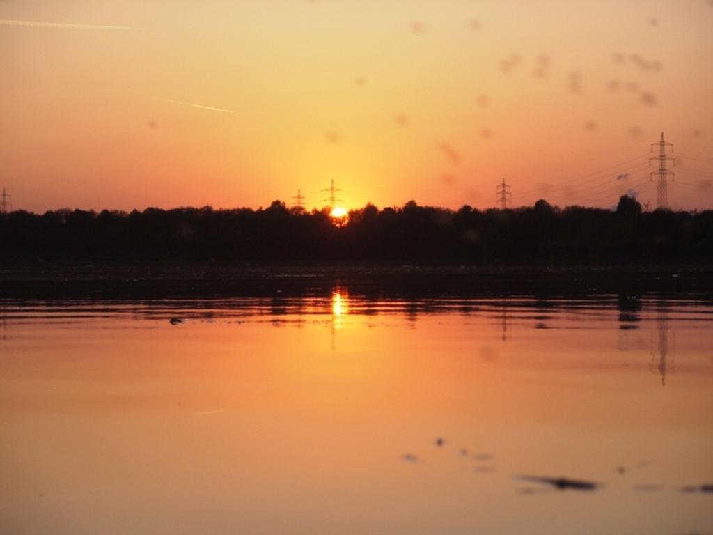 B&B Am See Koeln - Privatzimmer Oda fotoğraf