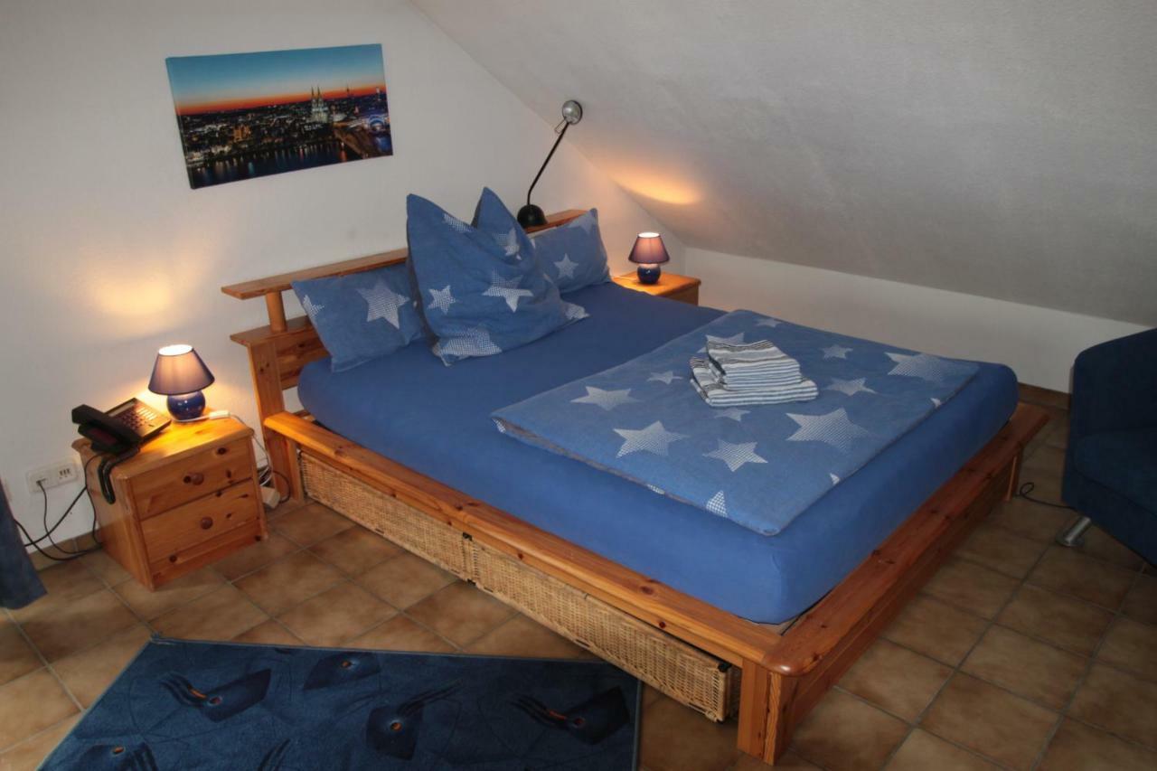 B&B Am See Koeln - Privatzimmer Dış mekan fotoğraf
